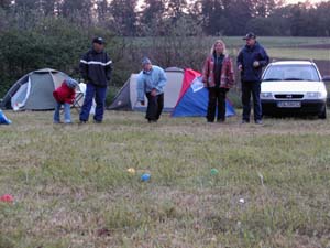 � N. Kloth 2004