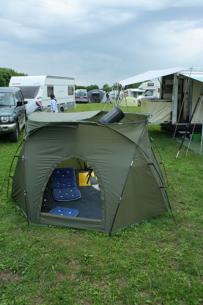 � N. Kloth 2009